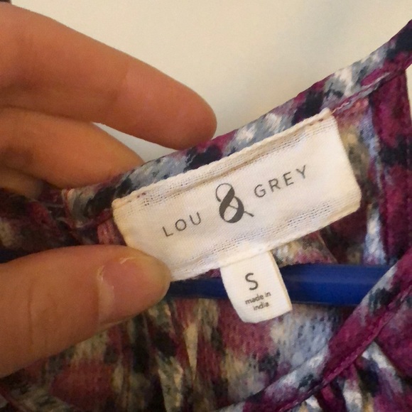 Flowy patterned halter - Picture 3 of 4